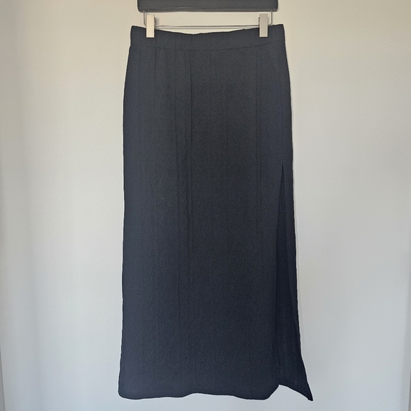 CIDER NWT Chunky Cable Knit Tank Top & Split Maxi Skirt Set - Picture 7 of 10